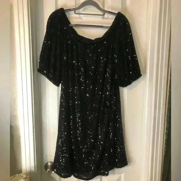 Sequin Off-The-Shoulder Dress Size 
Small and medium - Picture 5 of 16